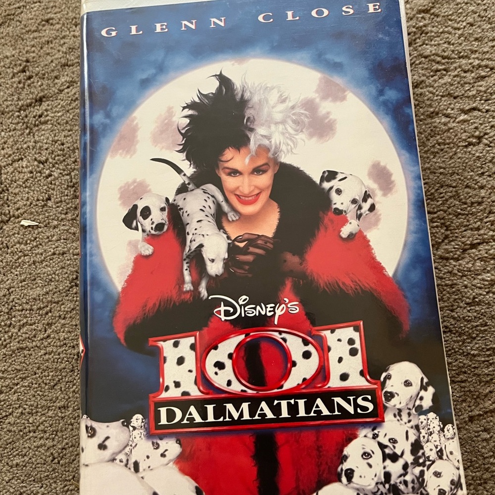 Disney's 101 Dalmatians VHS